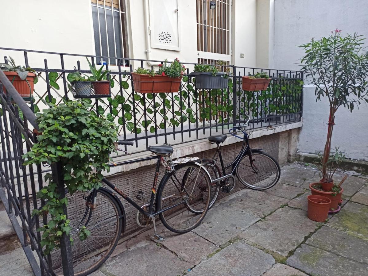 La Casa Del Mondo Turin Exteriör bild